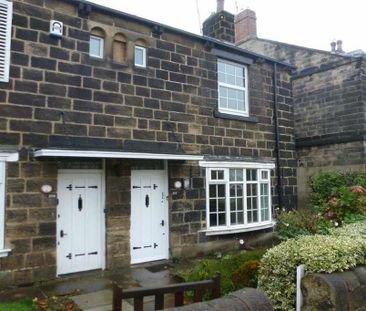 2 bedroom terraced house to rent - Photo 2