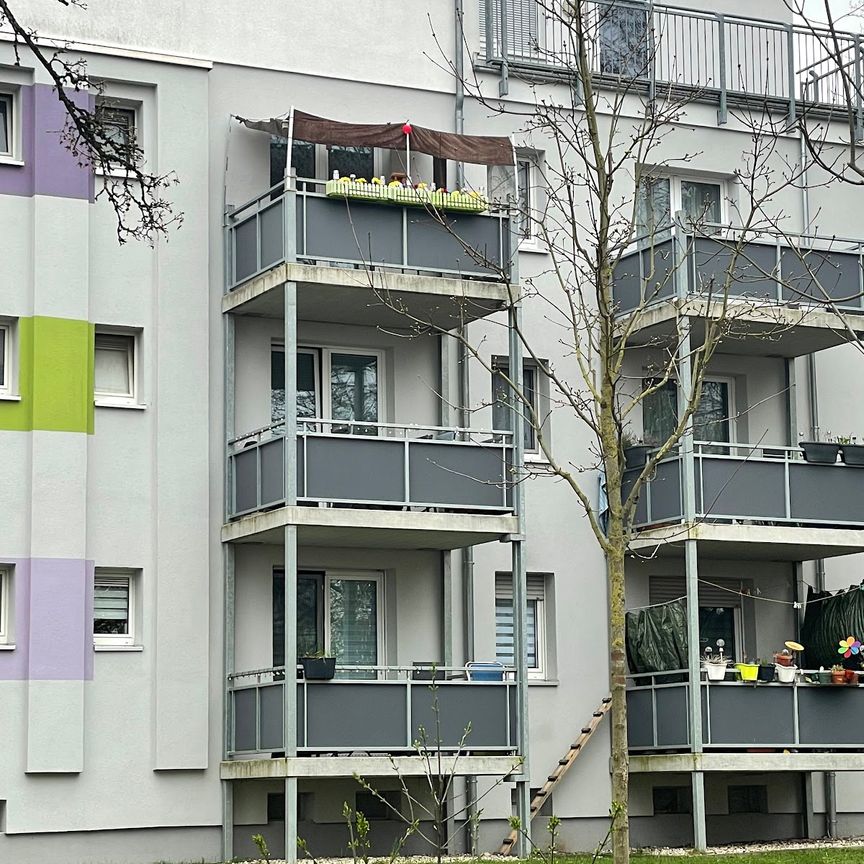 Große 2-Zimmer-Wohnung mit Dachterrasse! - Photo 1