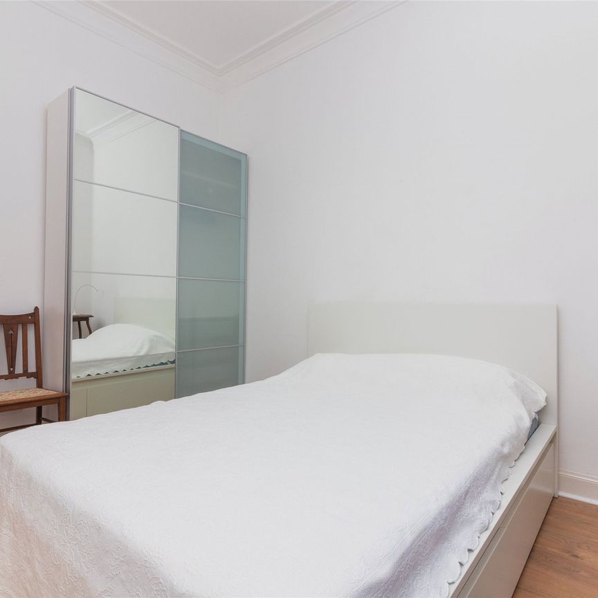 2/1, 6 Mingarry Street - Photo 1