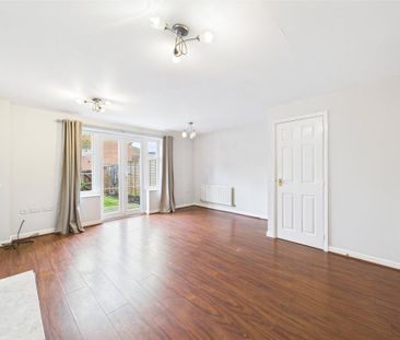 3 bedroom terraced house to rent - Photo 1