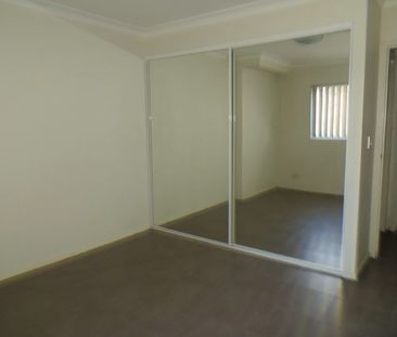 Unit 2/20-22 George Street - Photo 2