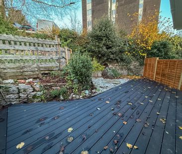 2 bedroom flat to rent - Photo 5