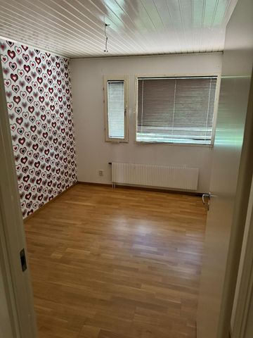 Mölnesjögatan, Angered - Photo 3