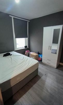 Room in a Shared House, Church Road, CR0 - Photo 1