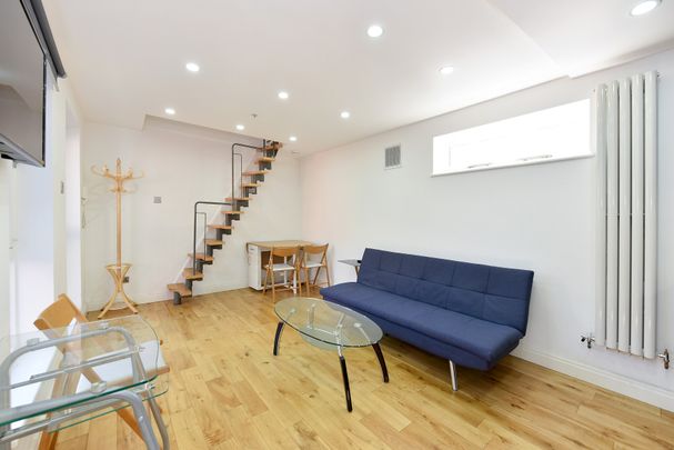 Newport Court, London, WC2H - Photo 1