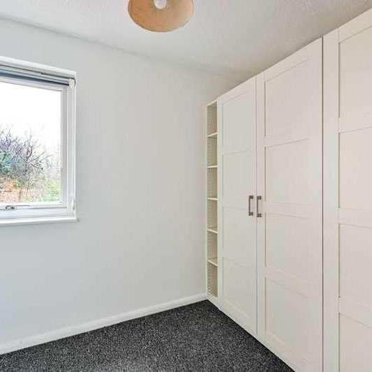 Hedgerley Court, Goldsworth, GU21 - Photo 1