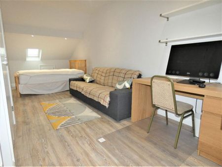 4 bedroom house share to rent - Photo 4