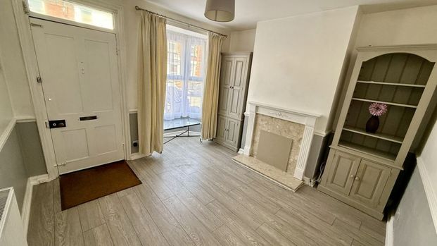 Newland Street West, Lincoln - Photo 1