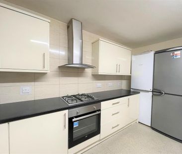 4 bedroom house to rent - Photo 4