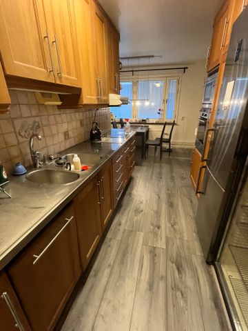 Turkosgatan, Västra Frölunda - Photo 3