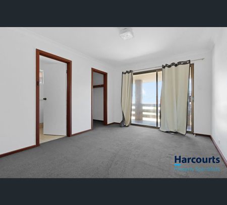 15 Condor Circle, Willetton, WA 6155 - Photo 4