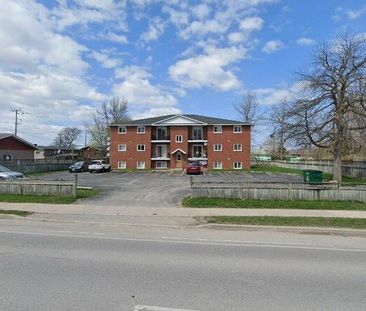 Sixth Street Apartments - Photo 1