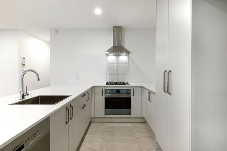 Brand New 2-Bedroom Townhouse in Linwood - Photo 2