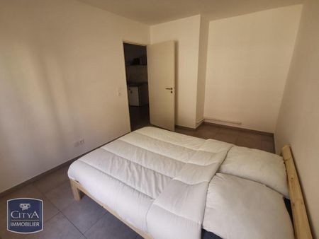 Location Appartement 2 pièces 37m² NICE 06100 - Photo 3