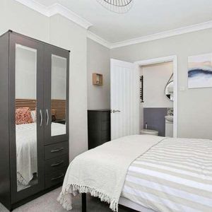 West Parade, Peterborough, PE3 - Photo 3