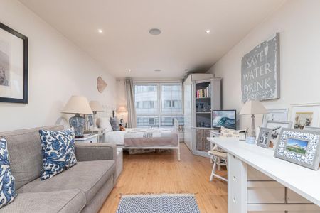 Studio to rent - Photo 3