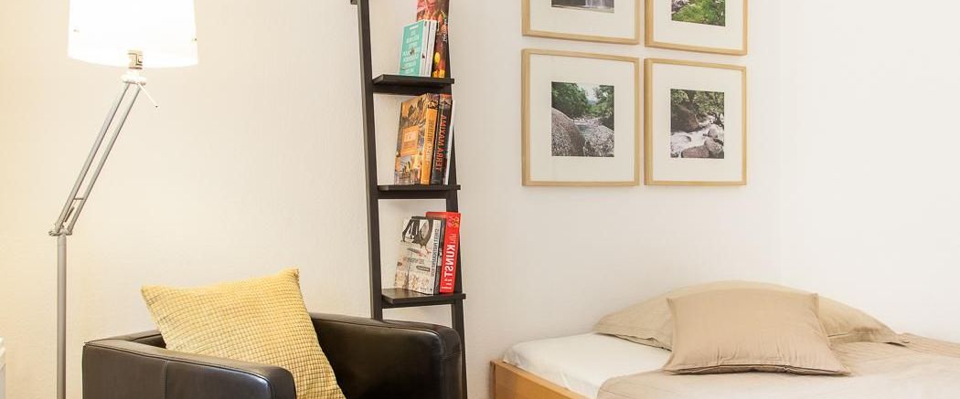 Gemütlich möbliertes Stadtapartment mit Balkon Nähe Friesenplatz und Stadtgarten - Foto 1