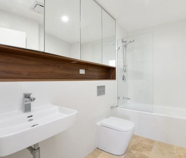 1BR + STUDY APARTMENT W/ PARKING + STORAGE CAGE - Photo 4