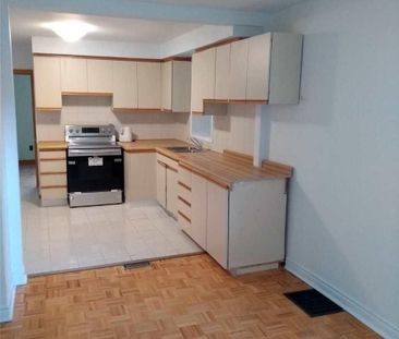 For Lease - 35 Verwood Avenue, Toronto, Ontario - Photo 5