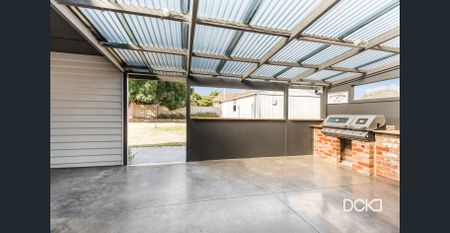 18 Owen Street, Kennington, Vic 3550 - Photo 4