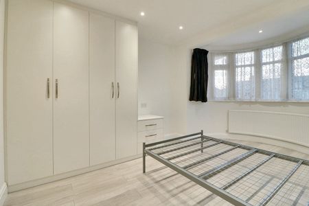 Kenmore Avenue, Harrow, HA3 - Photo 3