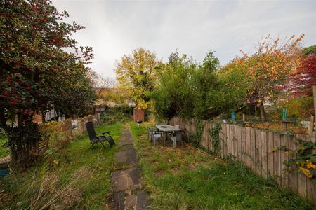 Brettenham Road , E17 5AZ - Photo 2