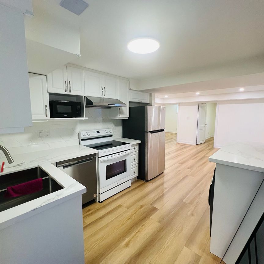 For Lease - 2807 Guilford Crescent Unit# Basement, Oakville, Ontario - Photo 1