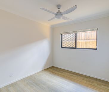 Large 2 Bedroom Duplex! - Photo 5