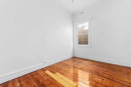 Classic Albert Park Charm with Space and Lifestyle Appeal - Photo 2