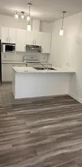 1 room apartment of 96m² in Gatineau - Photo 2