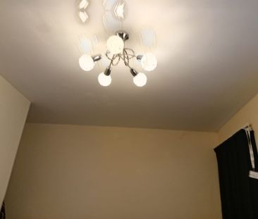 4 Bed Semi-Detached House, Mordaunt Road, SO14 - Photo 6