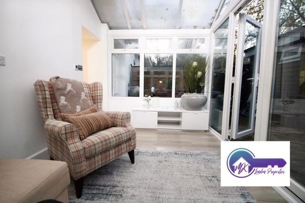 1 bedroom in a flat share to rent - Photo 1