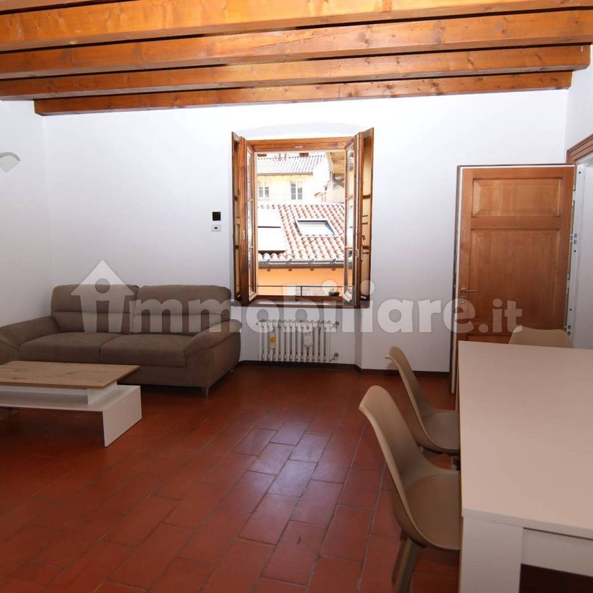 Trilocale via Francesco Muralto 7, Centro Storico, Como - Foto 1