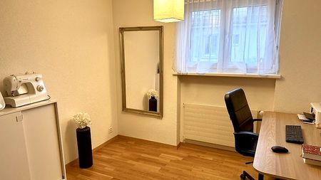 3½ Zimmer-Wohnung in Zürich - Kreis 11 Seebach, möbliert, auf Zeit - Foto 3