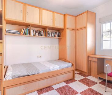 Apartamento de alquiler en Cl Sagrada Familia 3 Granada (granada), ... - Photo 1