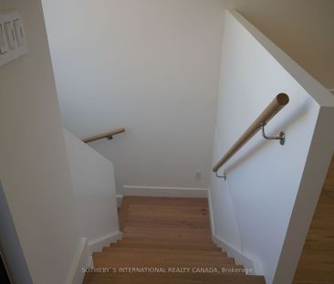 Detached Home For Lease | C8131304 - Photo 6