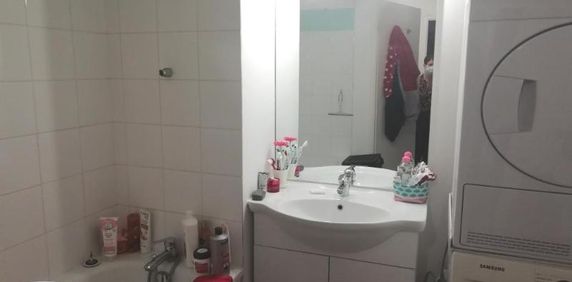 Location Appartement 3 pièces 63m² BEUVRY 62660 - Photo 2