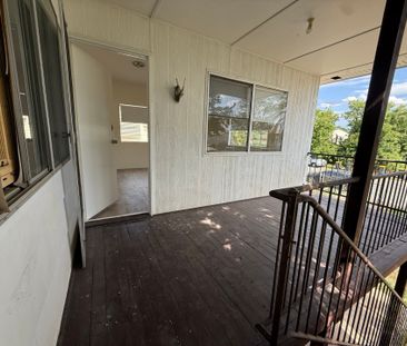 Neat and Tidy High Set with Fresh Pain and Flooring - Photo 4