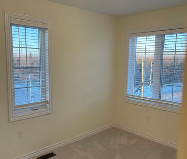 For Lease - 88 Decorso Drive Unit# 20, Guelph, Ontario - Photo 3