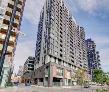 1085 Rue Smith, H3C0L4, Montréal - Photo 1