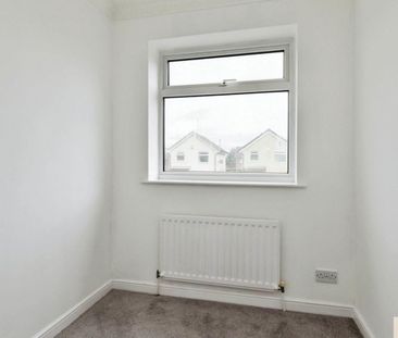 Bradfield Road, Crewe - Photo 3