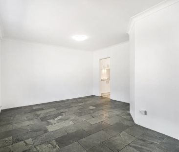 SPACIOUS TOWNHOUSE LIVING - Photo 1