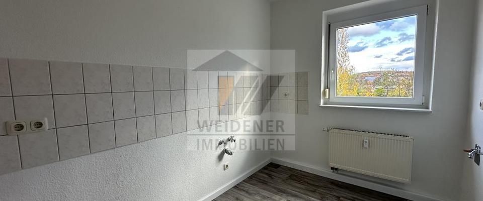 mit Süd-West-Balkon: 2 Raum Wohnung in Gera-Untermhaus! Nähe Theater und FH - Photo 1