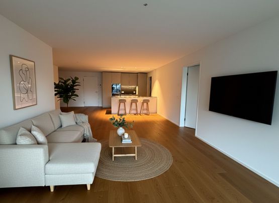 Exclusive living experience in a modern new-build apartment - Photo 1