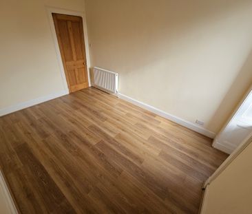 2 Bedroom Property To Rent - Photo 6