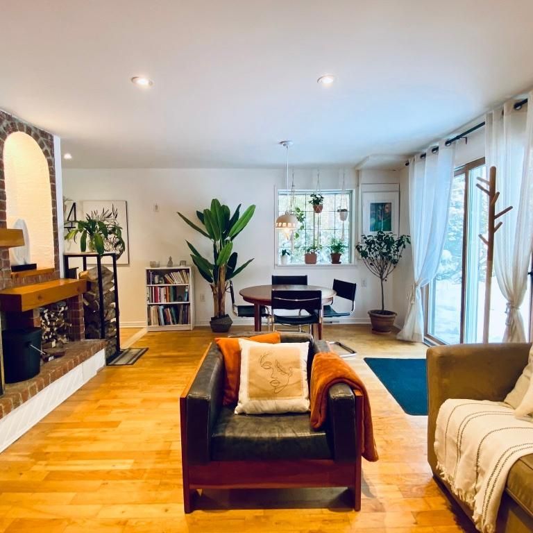 SUPERBE 3 1/2 TOUT INCLUS, MEUBLÉ SUR RUE PRIVÉE À VAL-DAVID - Photo 1