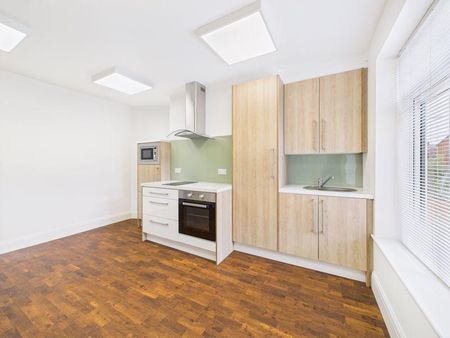 Studio to rent - Photo 4