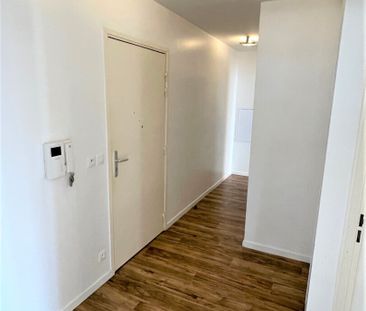 Location Appartement 3 pièces 59m² - Photo 5