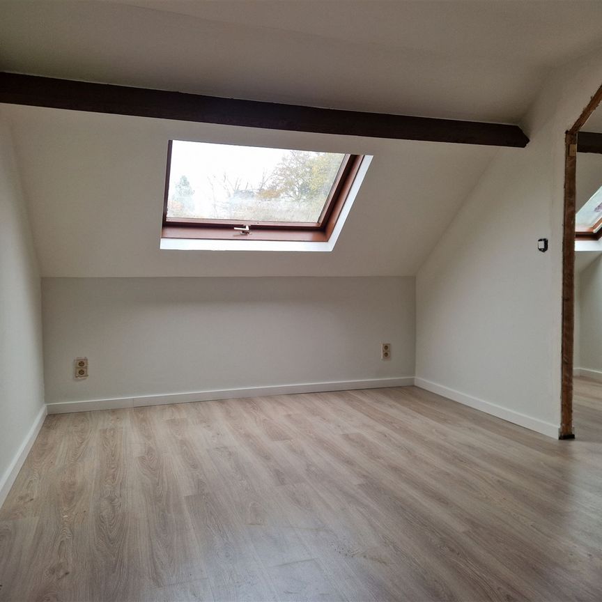 Bel appartement 1 ch rénové au dernier étage d'une résidence - Photo 1