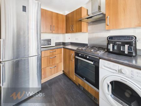 2 bedroom terraced house to rent - Photo 2